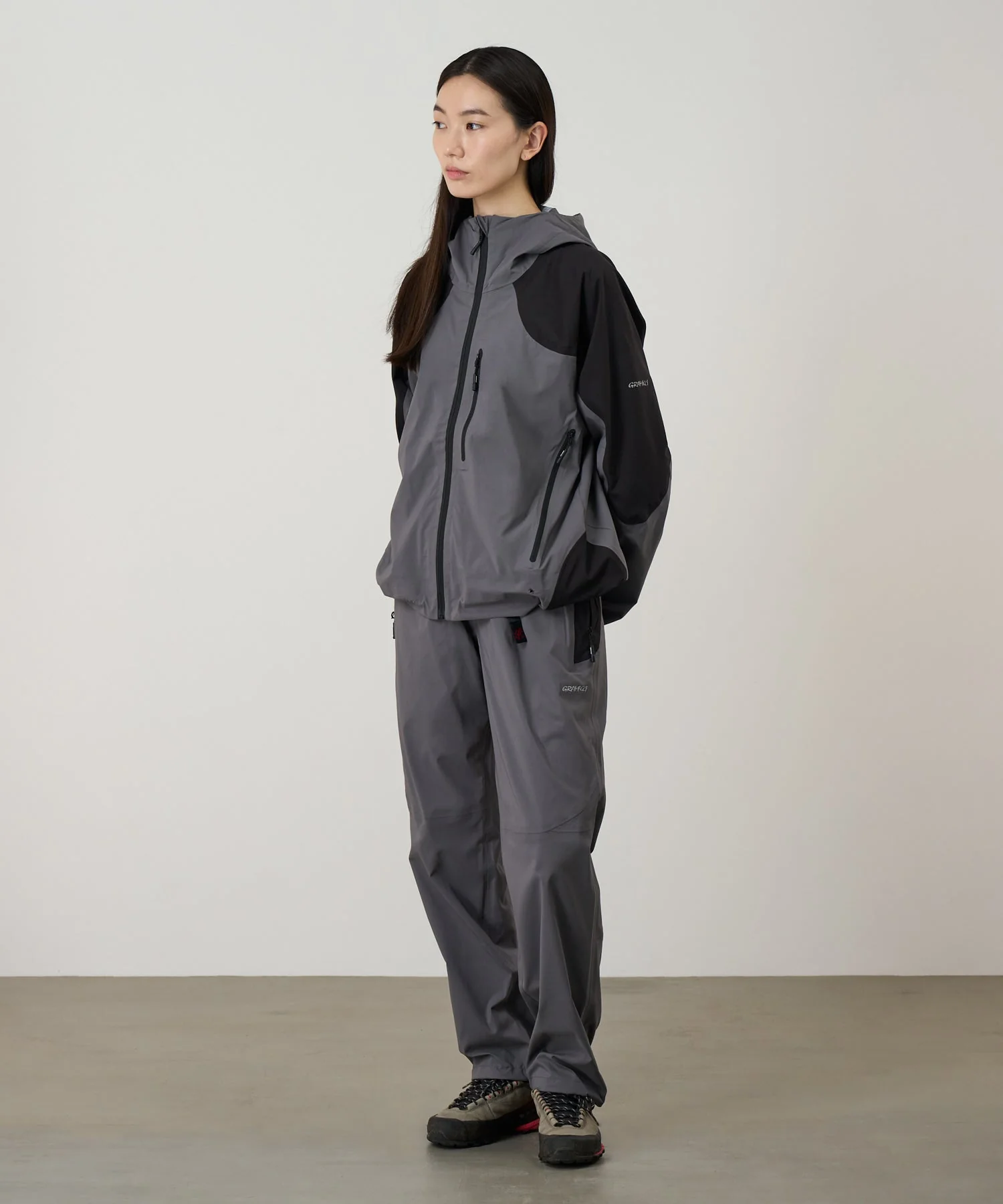 Gramicci DWR Hooded Field Jacket (Black) - Image 4
