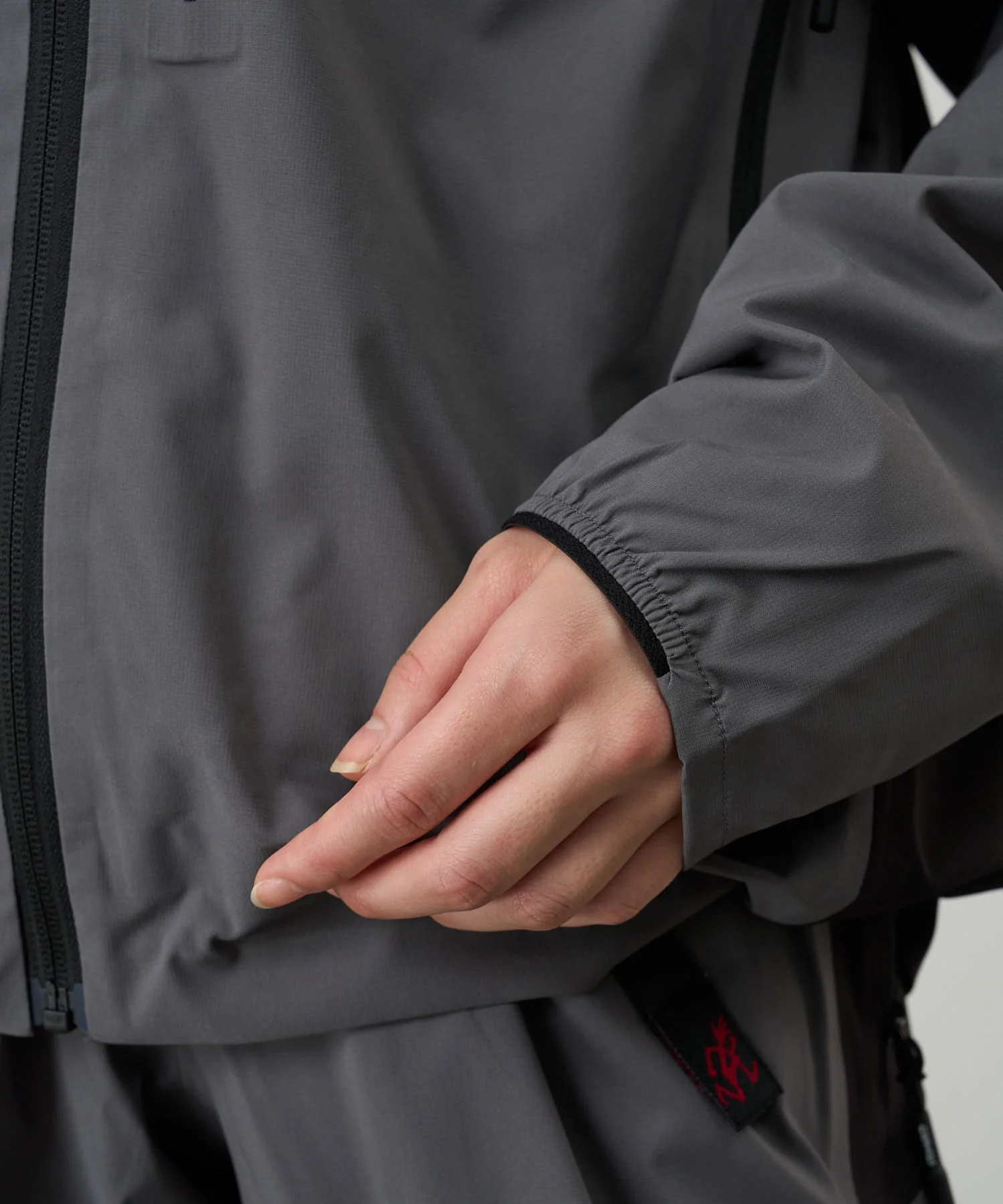Gramicci DWR Hooded Field Jacket (Black) - Image 8