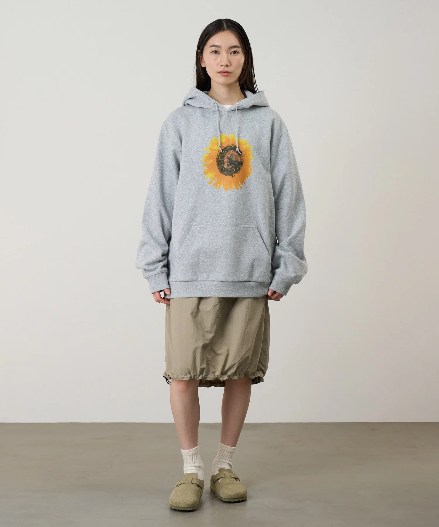 Gramicci G-Flower Hooded Sweatshirt (Heather Grey) - Image 3
