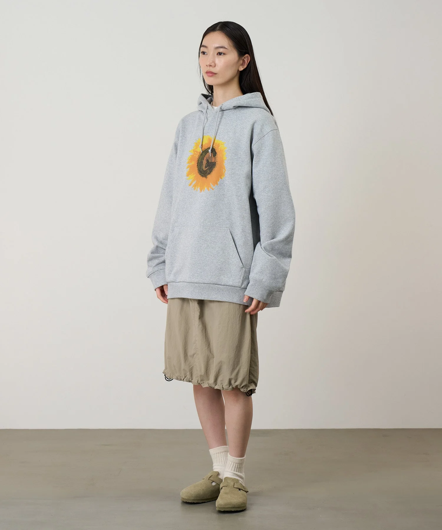 Gramicci G-Flower Hooded Sweatshirt (Heather Grey) - Image 4