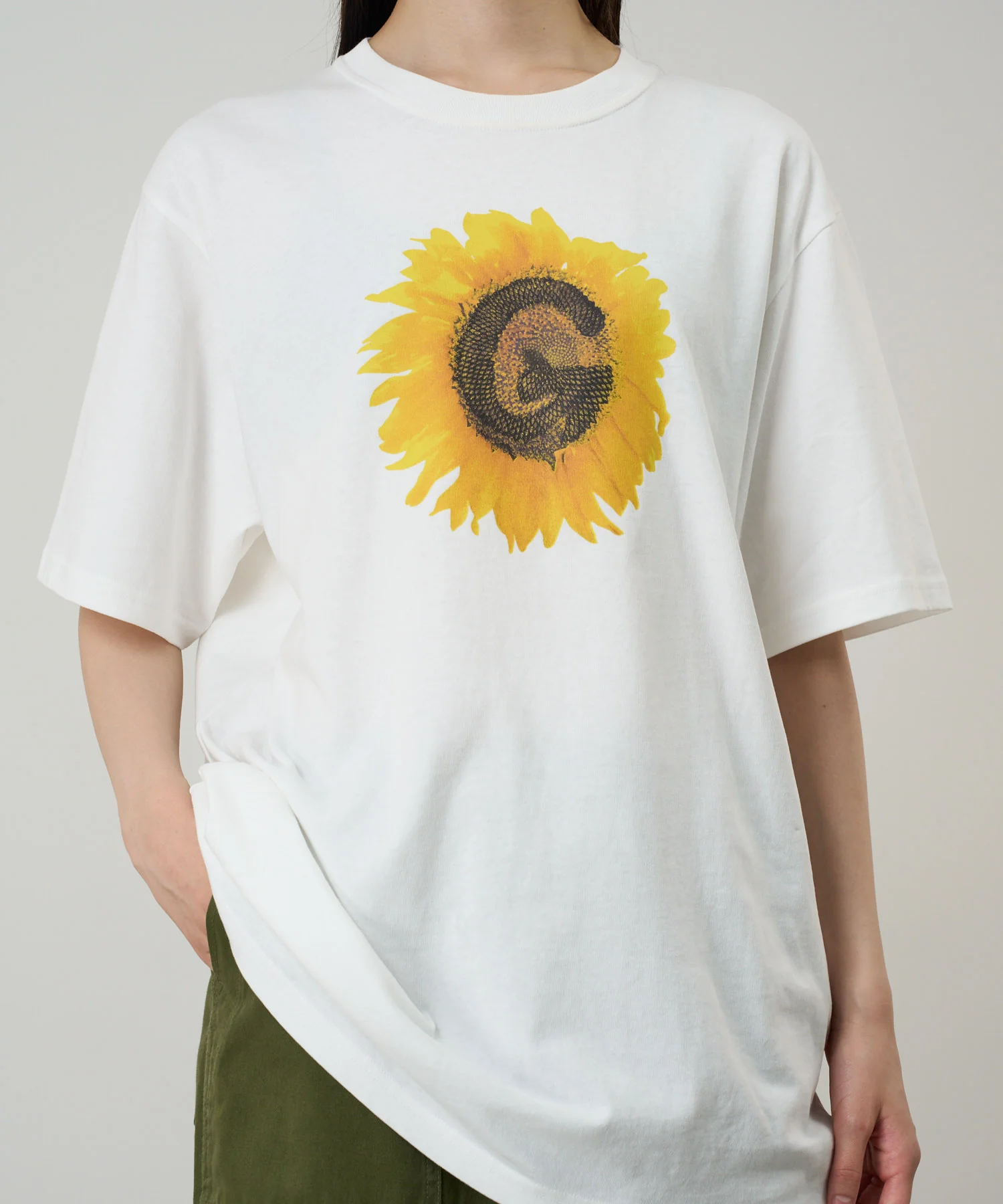 Gramicci G-Flower Tee (White) - Image 3