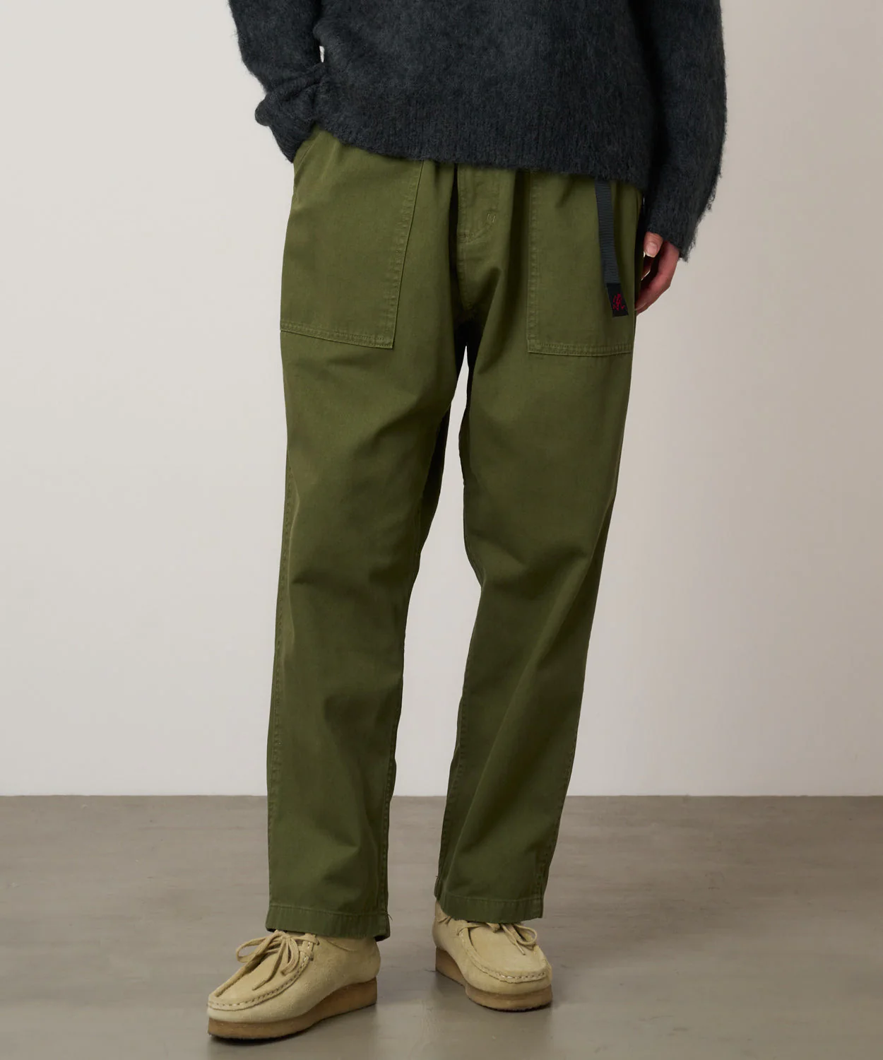 Gramicci Loose Tapered Pants (Olive) - Image 5