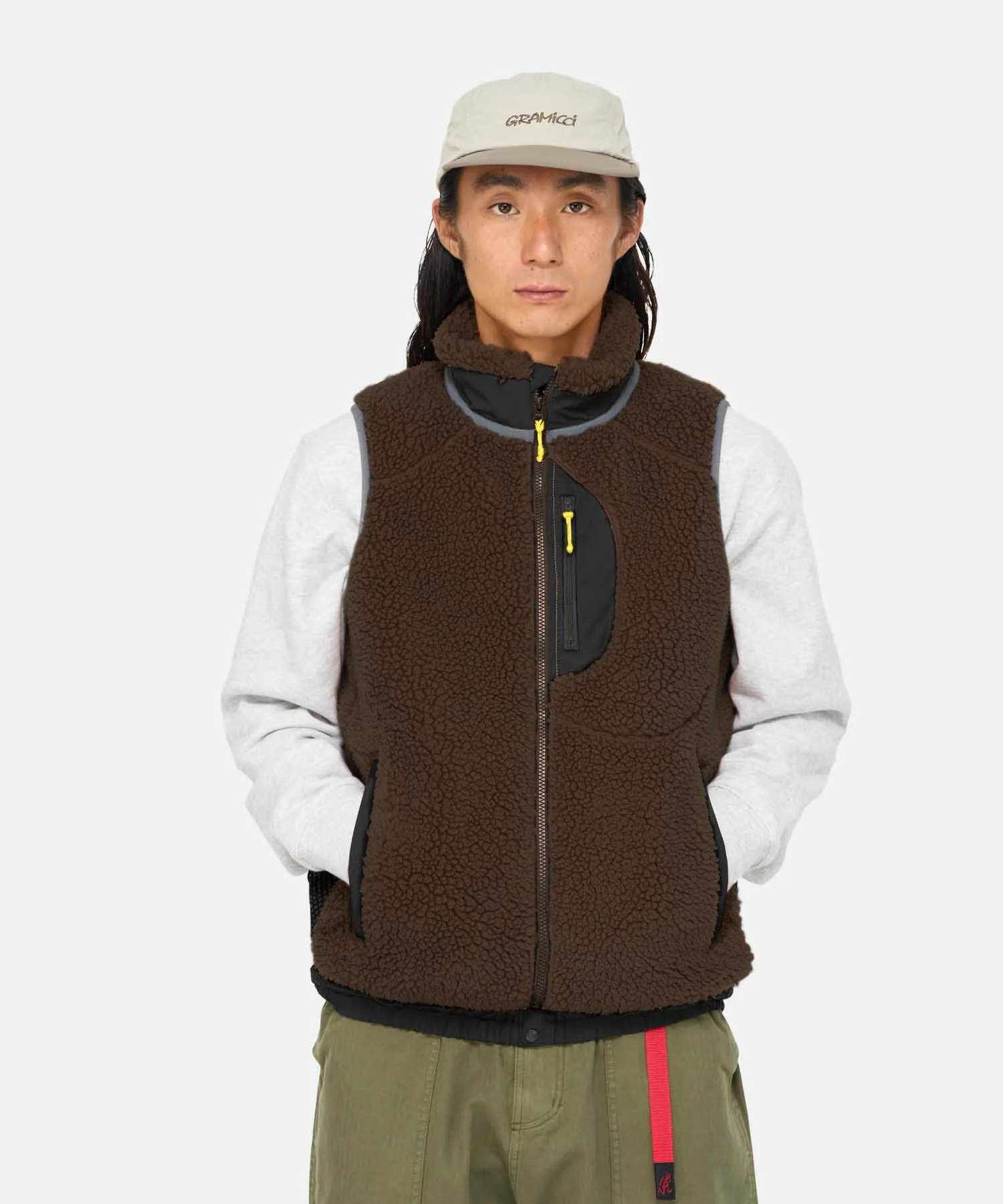 Gramicci Maybrook Vest (Black / Brown) - Image 6