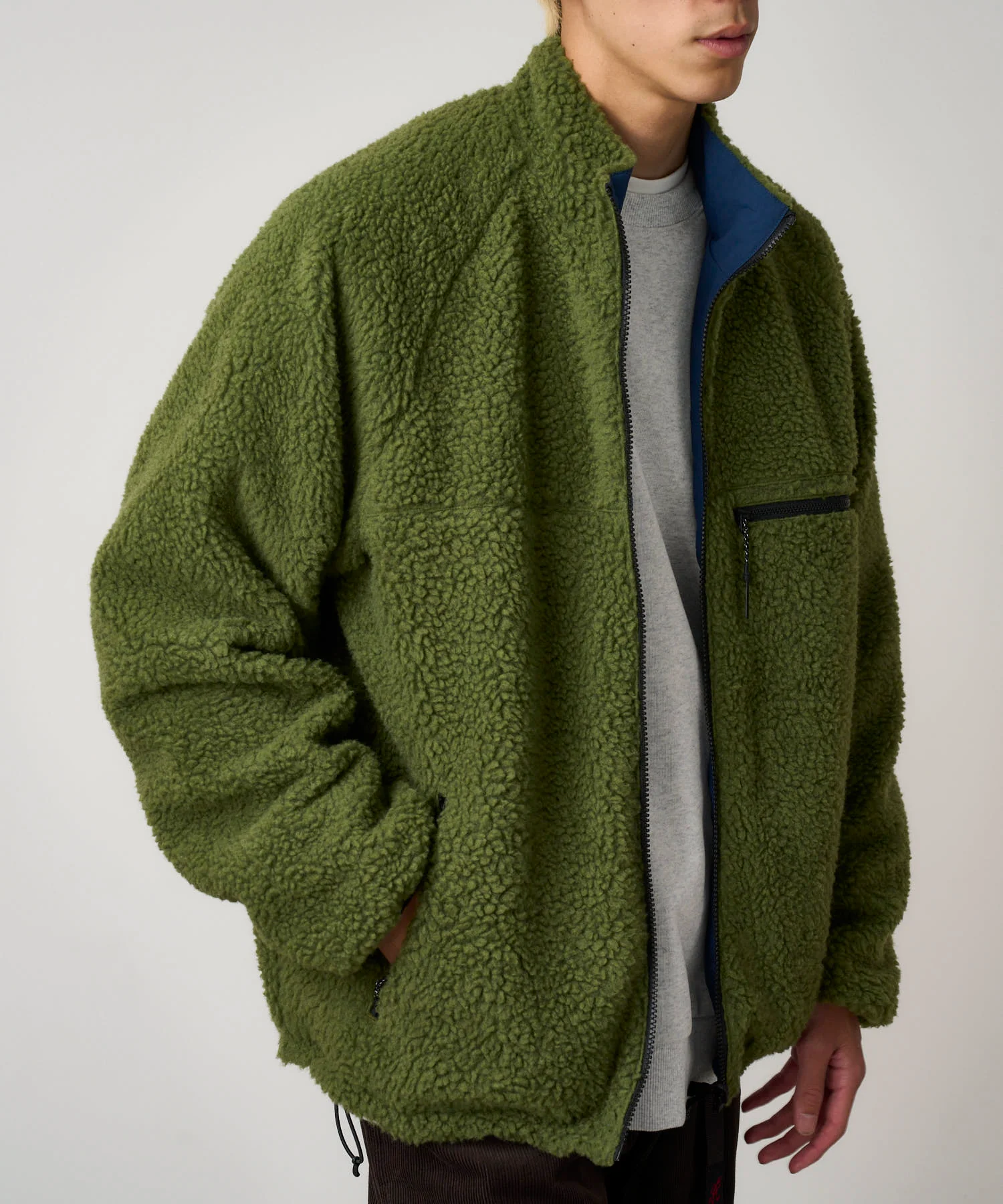 Gramicci Reversible Sherpa Jacket (Olive / Dusty Navy) - Image 3