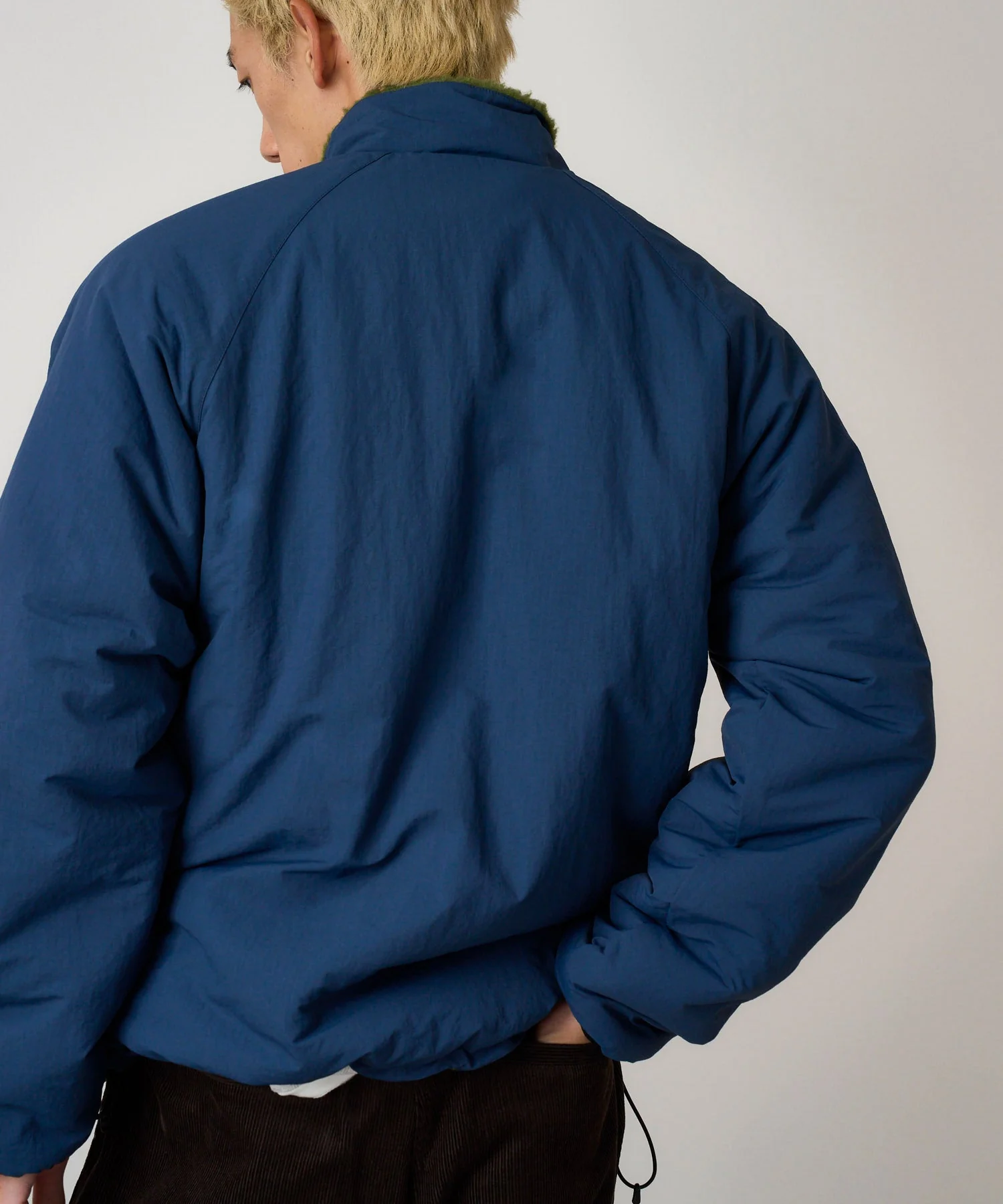 Gramicci Reversible Sherpa Jacket (Olive / Dusty Navy) - Image 4