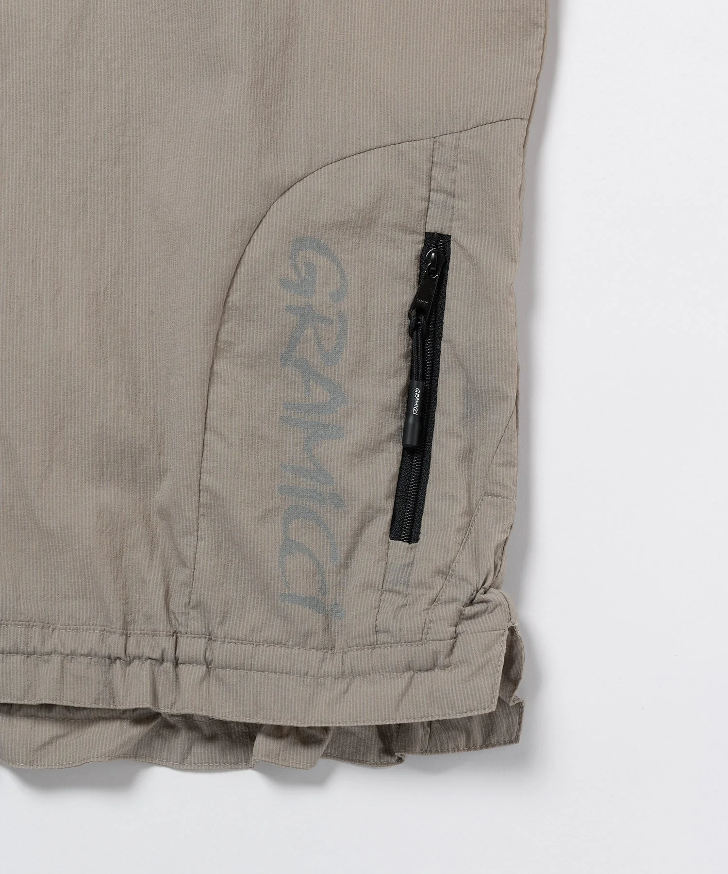 Gramicci Ultra-Light Packable Jacket (Concrete) - Image 10