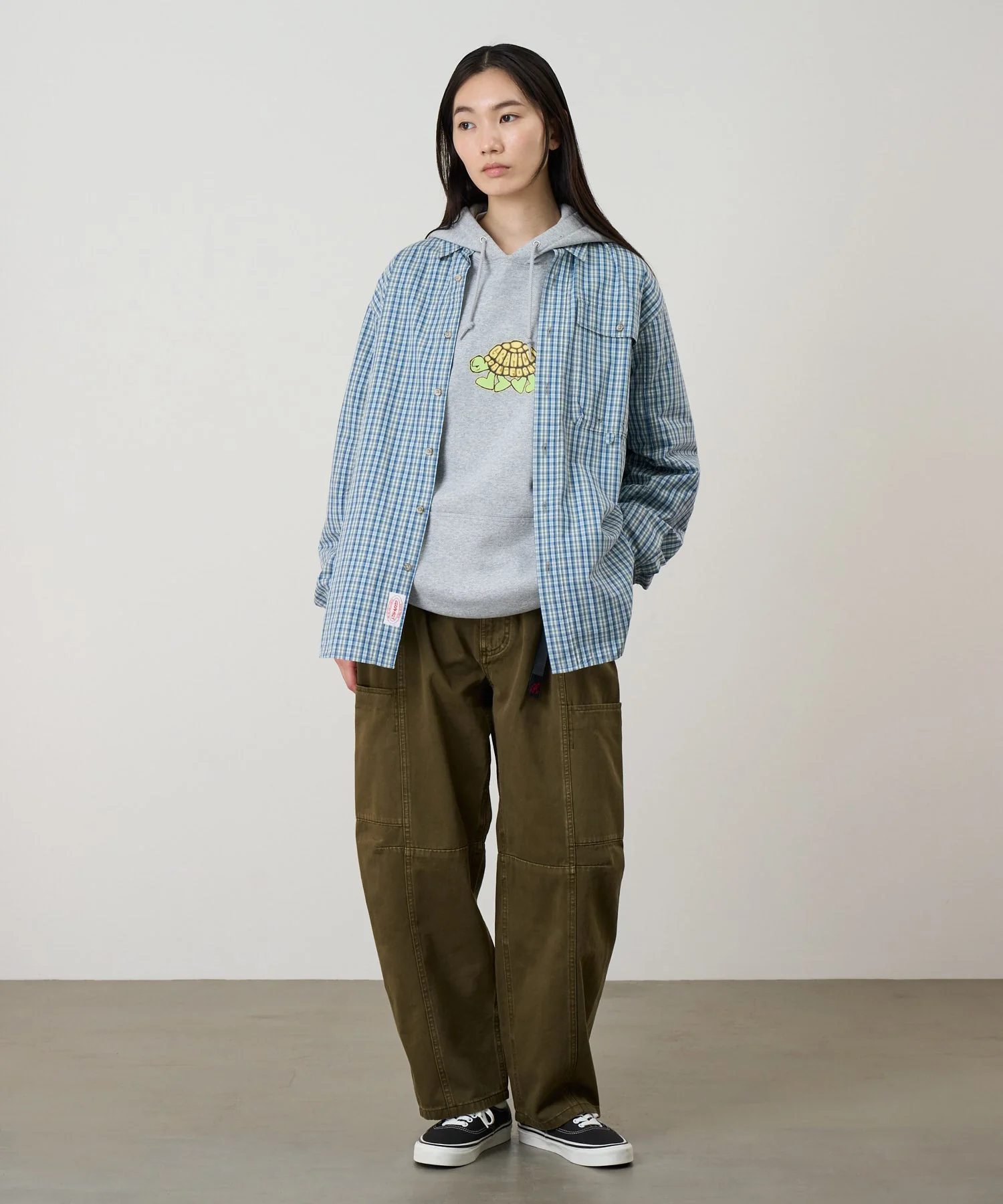 Gramicci Women's Voyager Pants (Bark Pigment) - Image 2